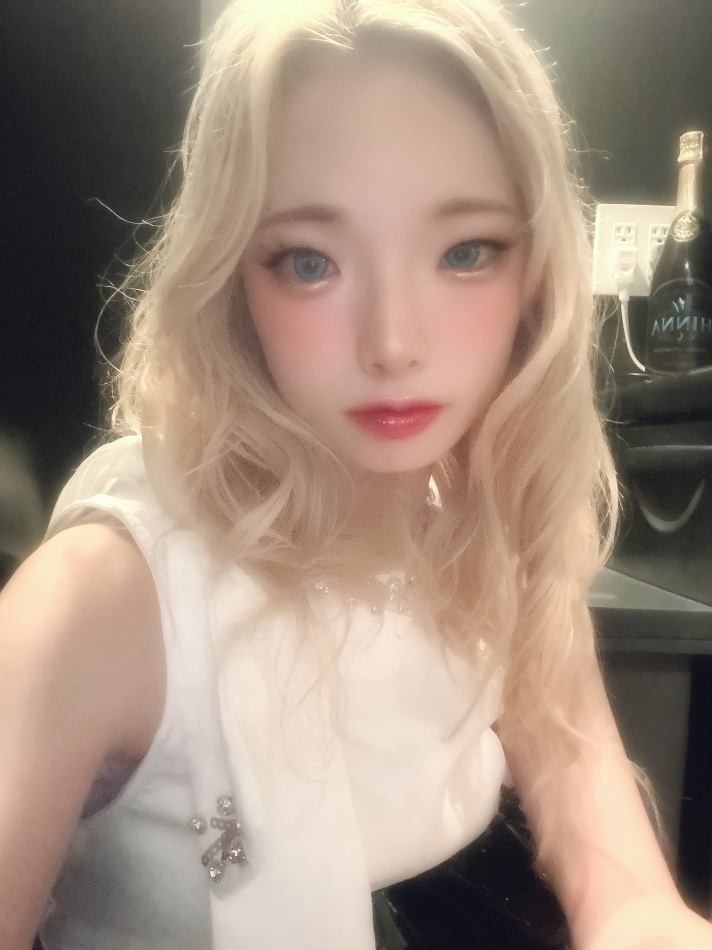 一条 葵