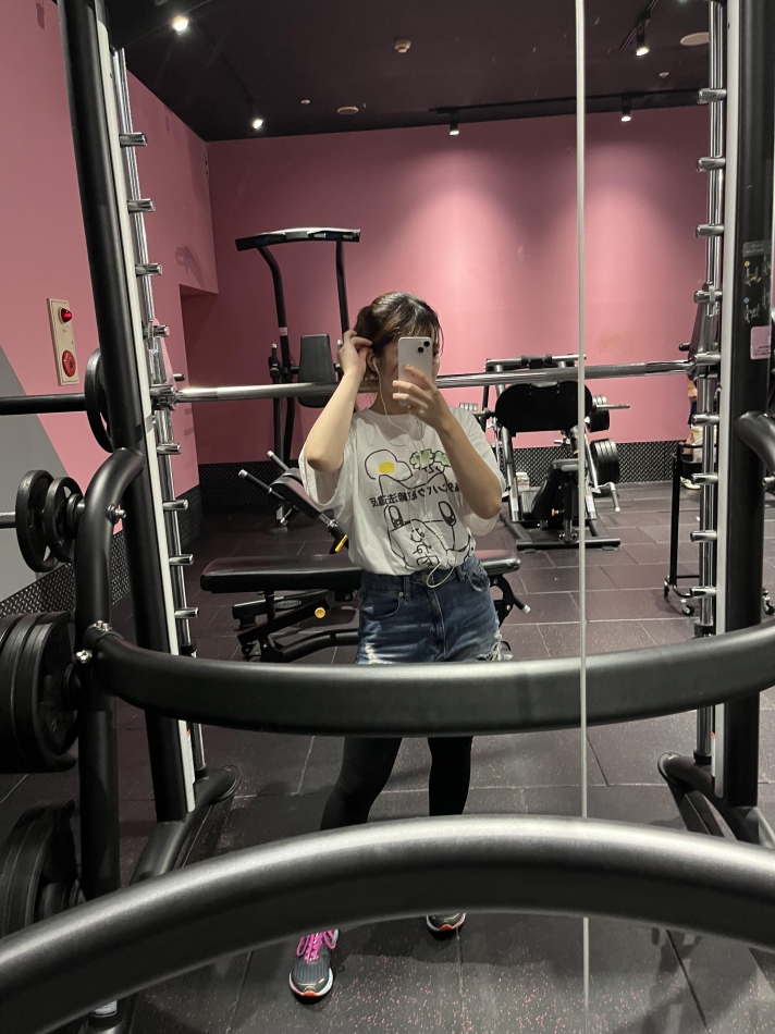 ジム行けなくなってしょぼん。