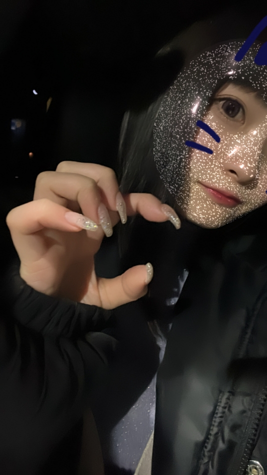 ネイル変えた( ?𖥦? )