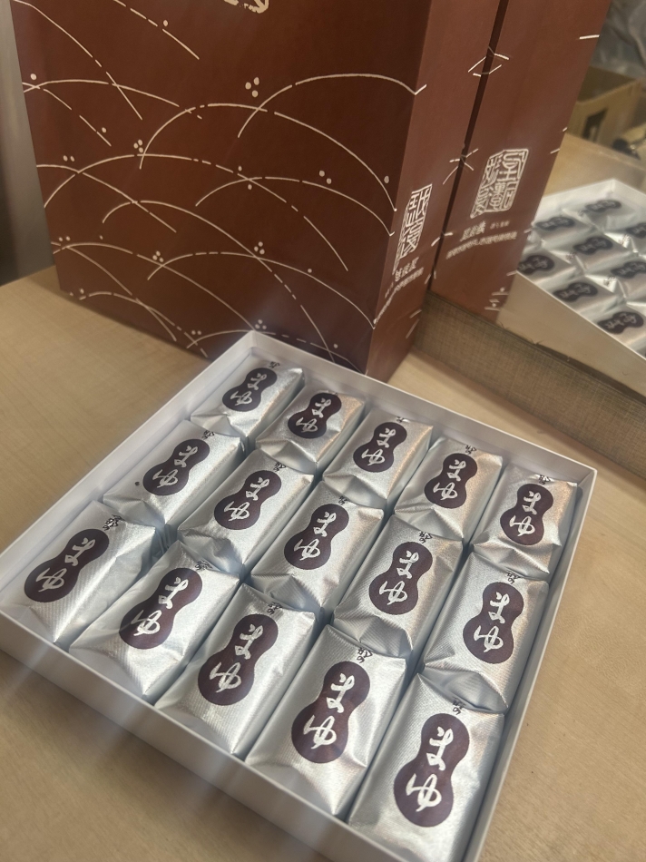 伊那のまゆ🍫💓