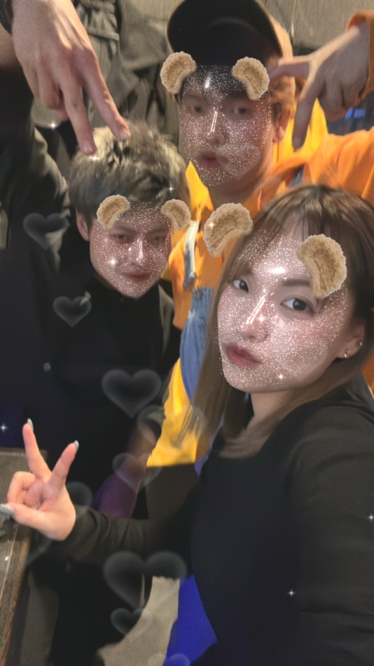 連日の酒のおかげでエステしてスッキリした顔は元通り😇