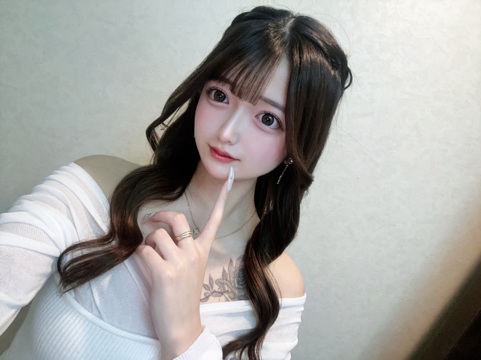 まや