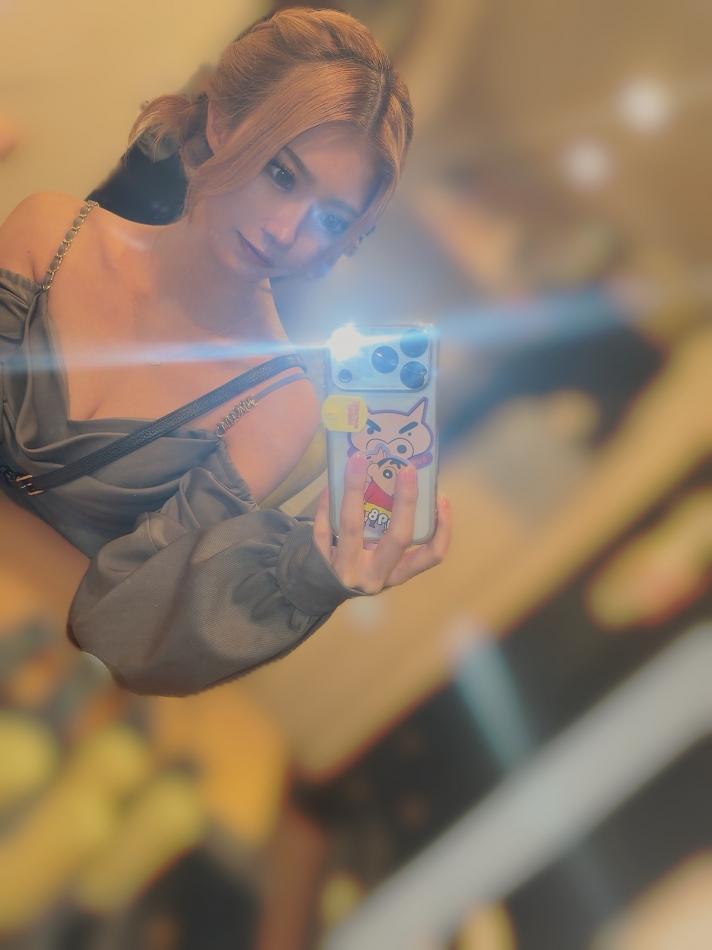 一条 葵