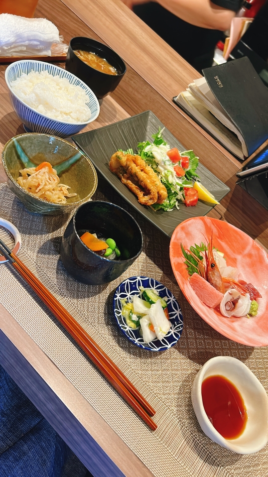 満足ランチ😋💮