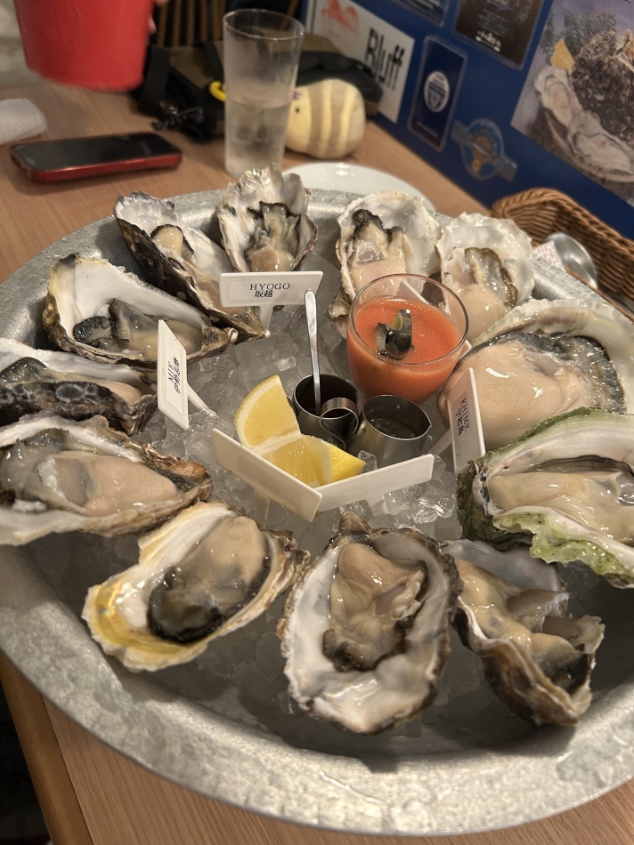 人生で初めてこんなに牡蠣食べた🥺