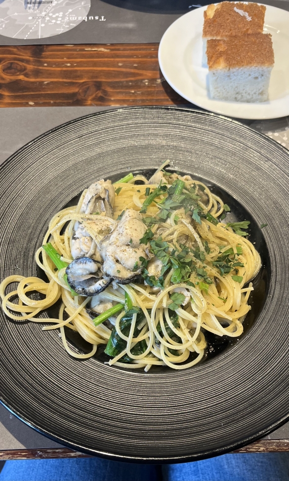 友達とランチ🤝🏻🎶️