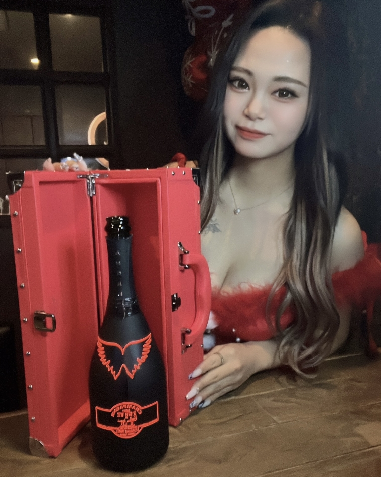 𝑀𝑒𝑟𝑟𝑦 𝐶ℎ𝑟& #x1D456;𝑠𝑡𝑚𝑎𝑠👼🏻 764;️