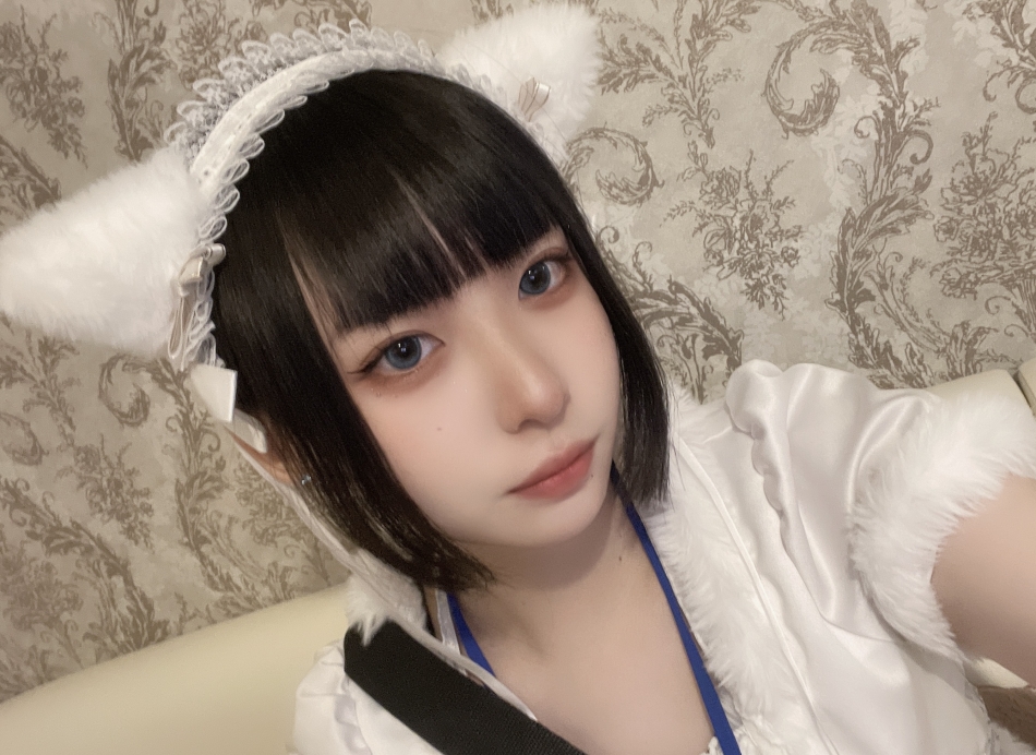 前髪切りすぎちゃったの...