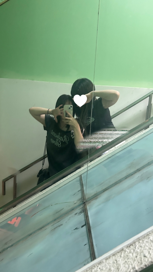 🥂𓈒𓏸︎︎︎︎🤝Ἷ B;🌟