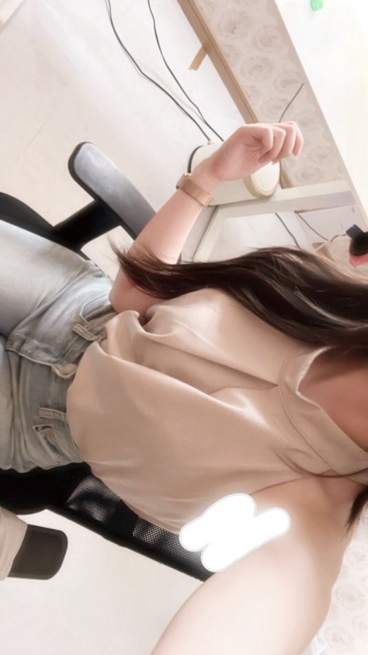 一条 葵