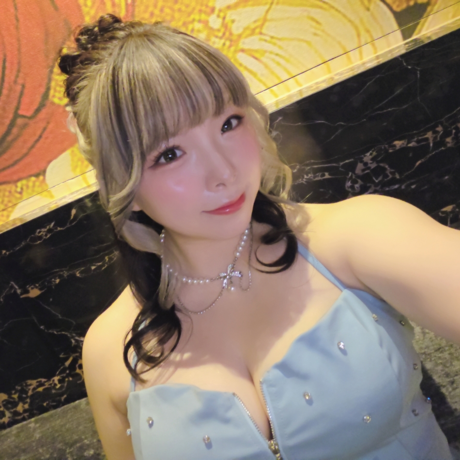 一条 葵
