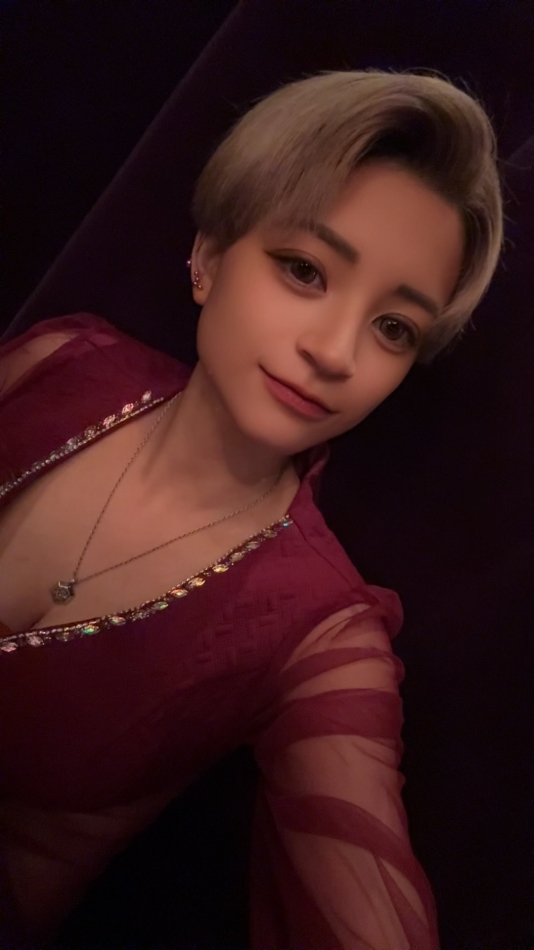 一条 葵