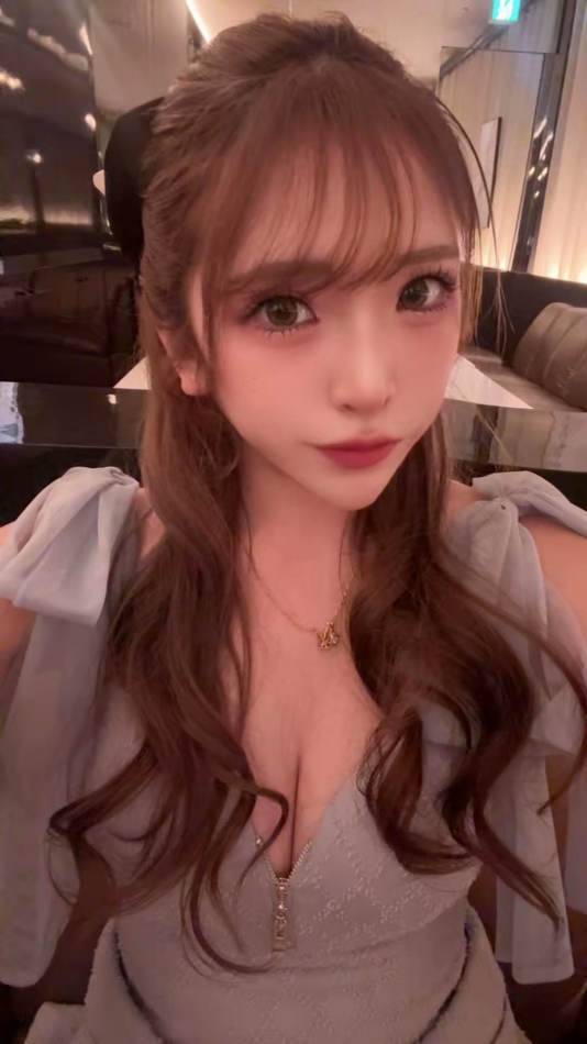 綾瀬まゆ