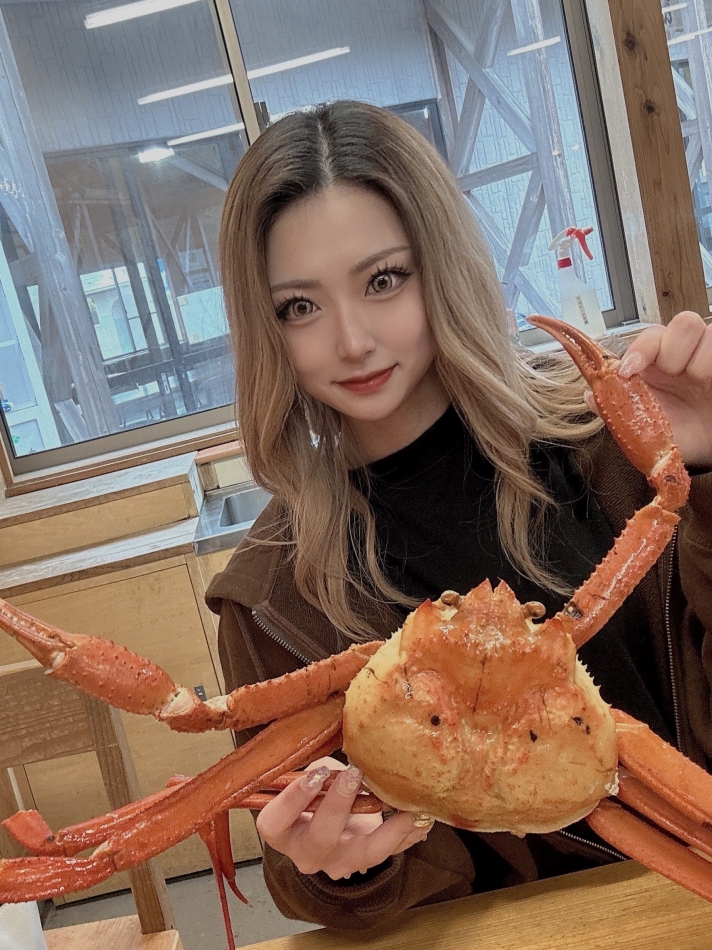 かにーー！！🦀🩷✨️