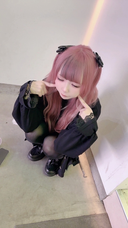 しつどたかくてしぬ