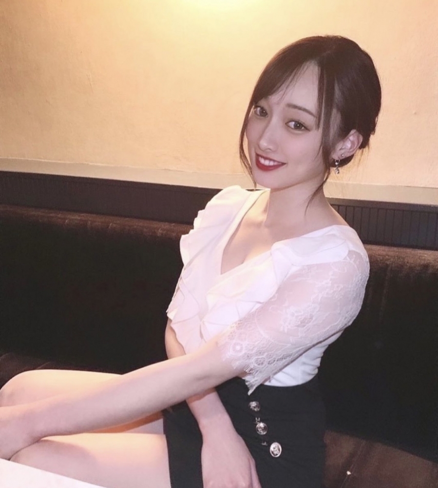 なの