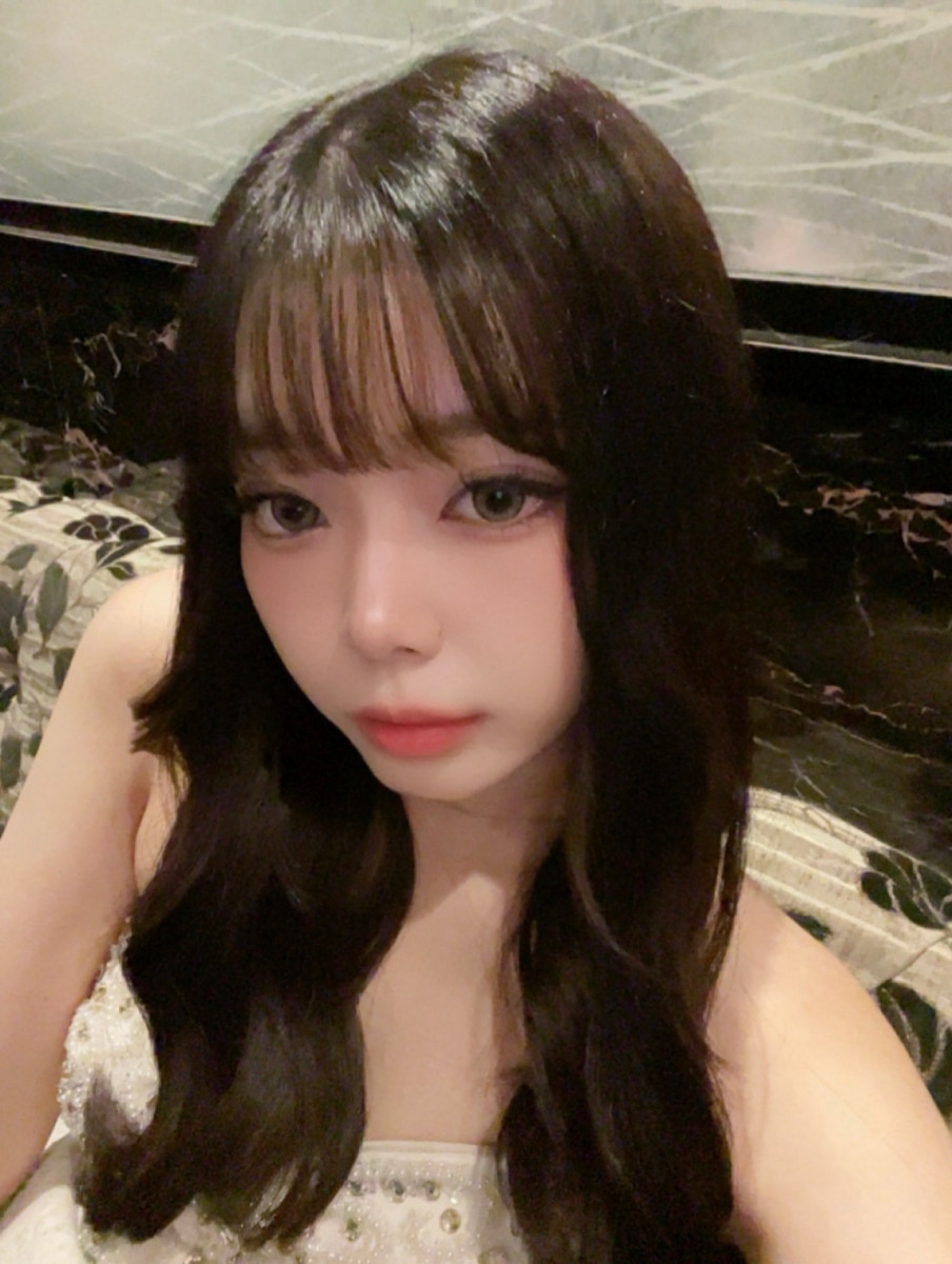 一条 葵