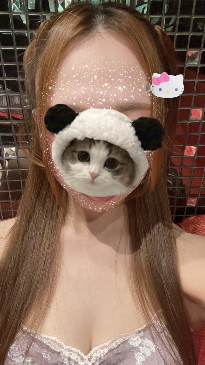つき