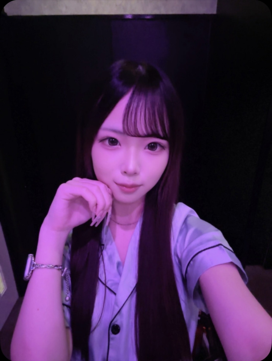 せり