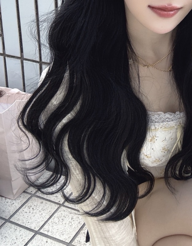 あいな