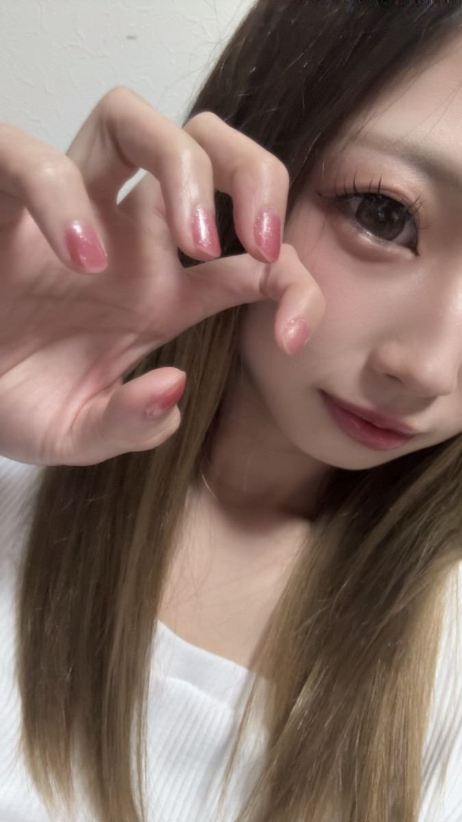あやな
