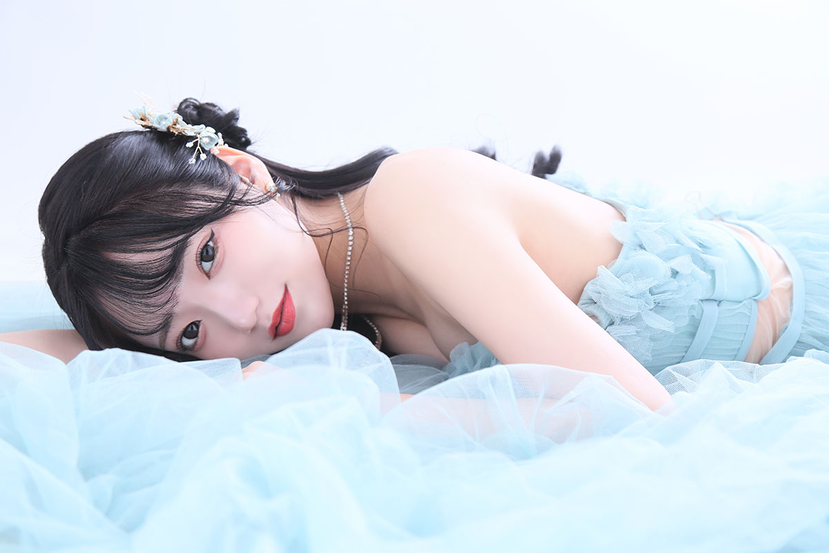 藤枝なな