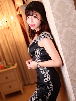 一条 葵