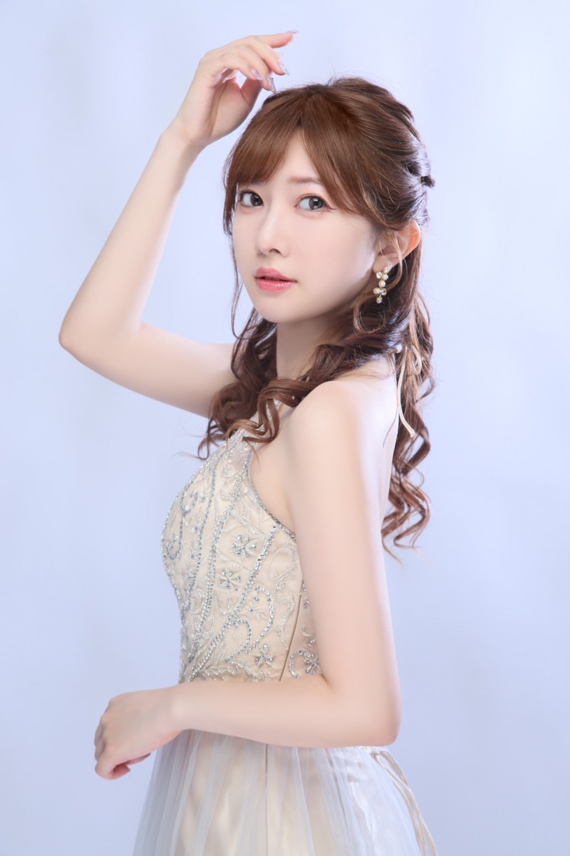 一条 葵