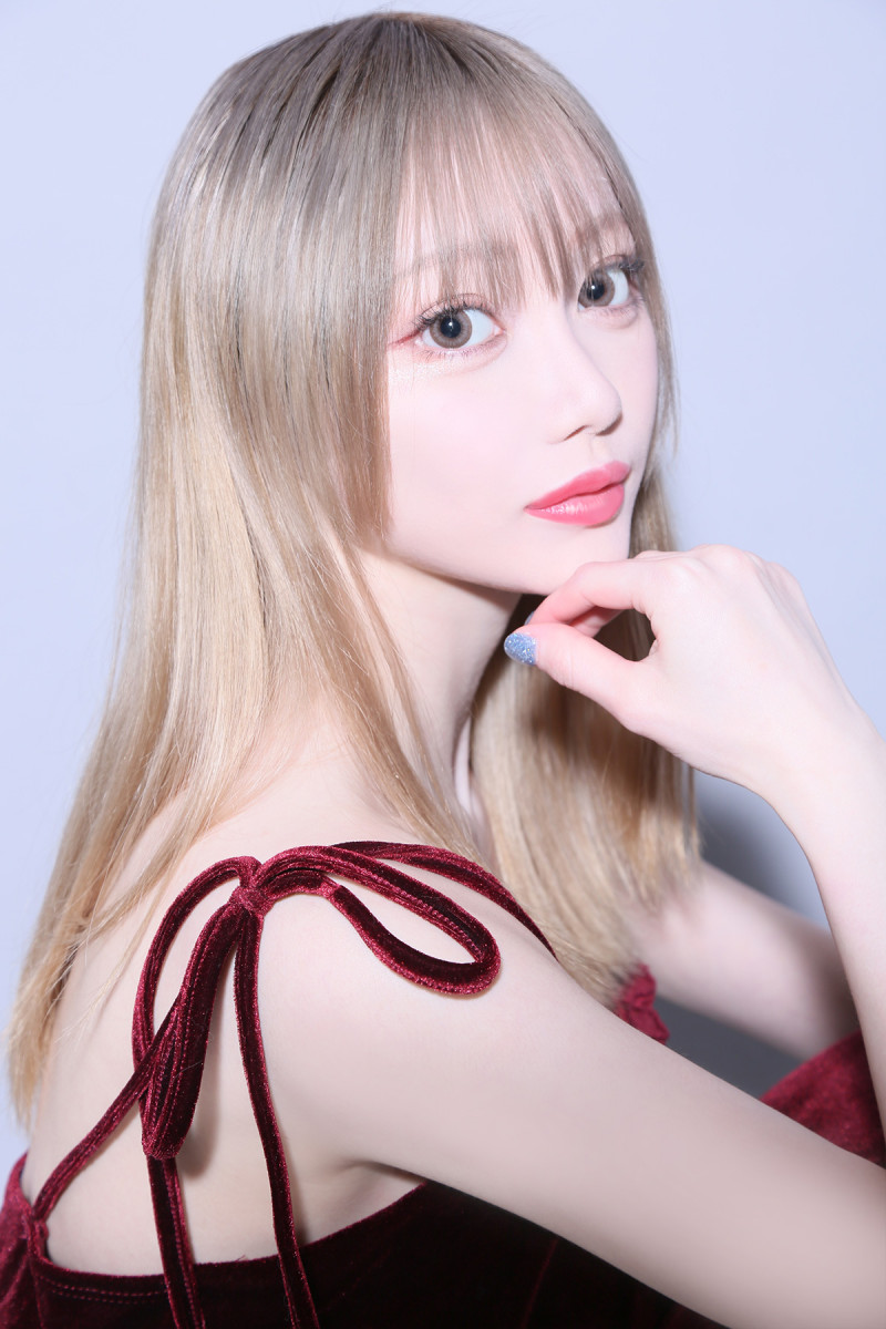 一条 葵