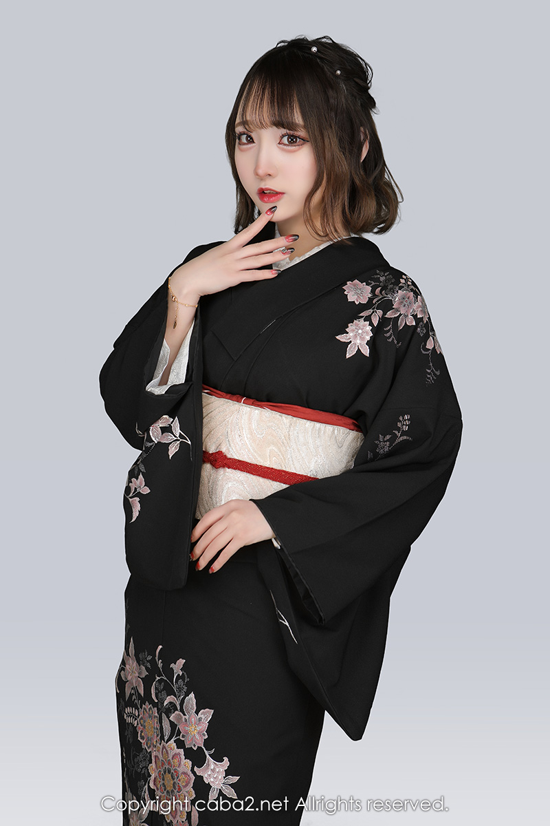 香坂あずさ