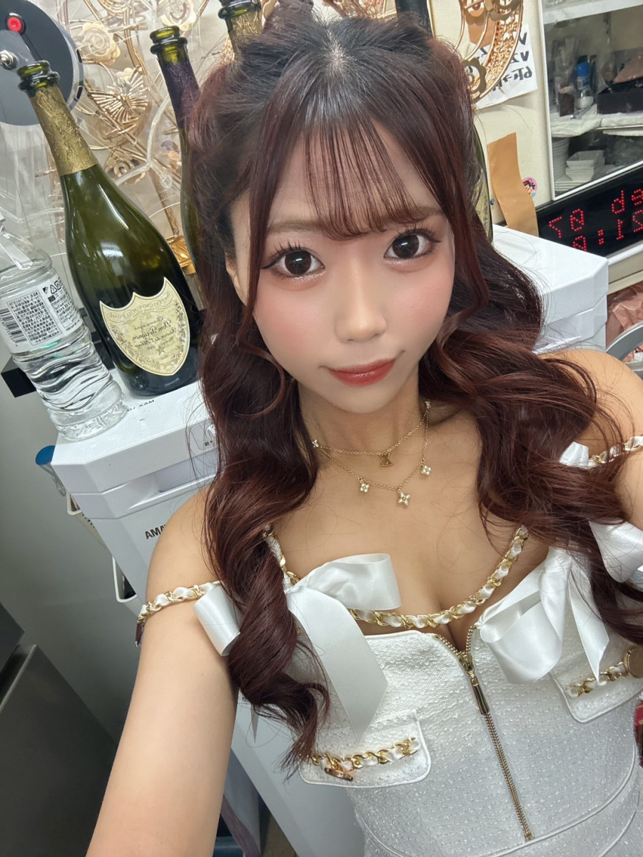 一条 葵