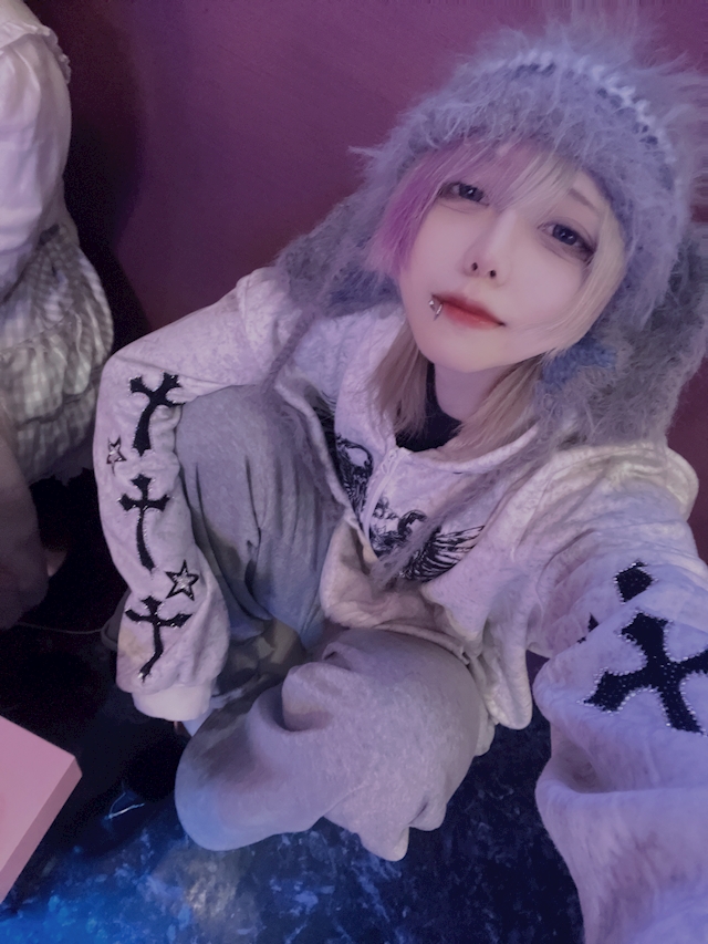 一条 葵