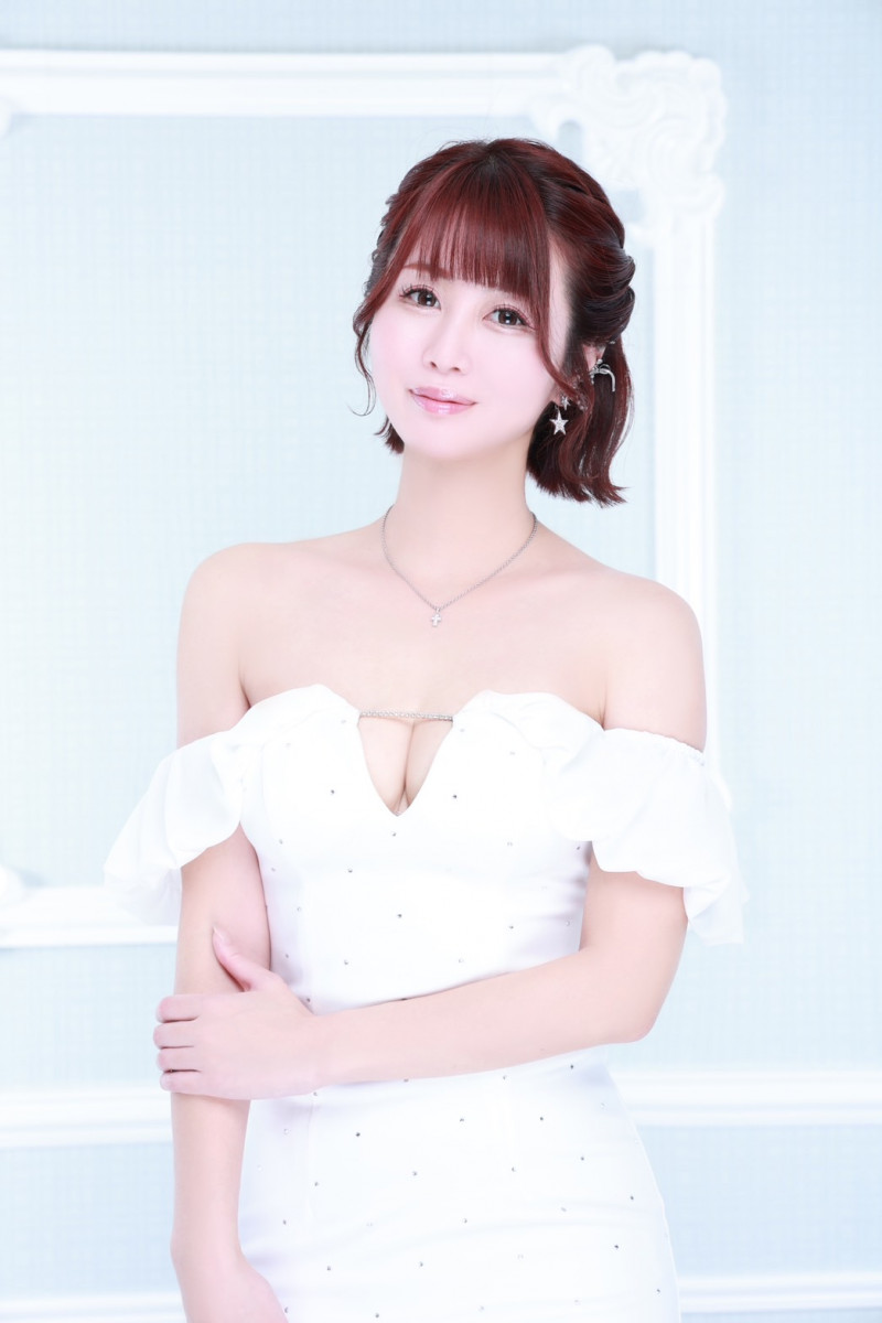 一条 葵