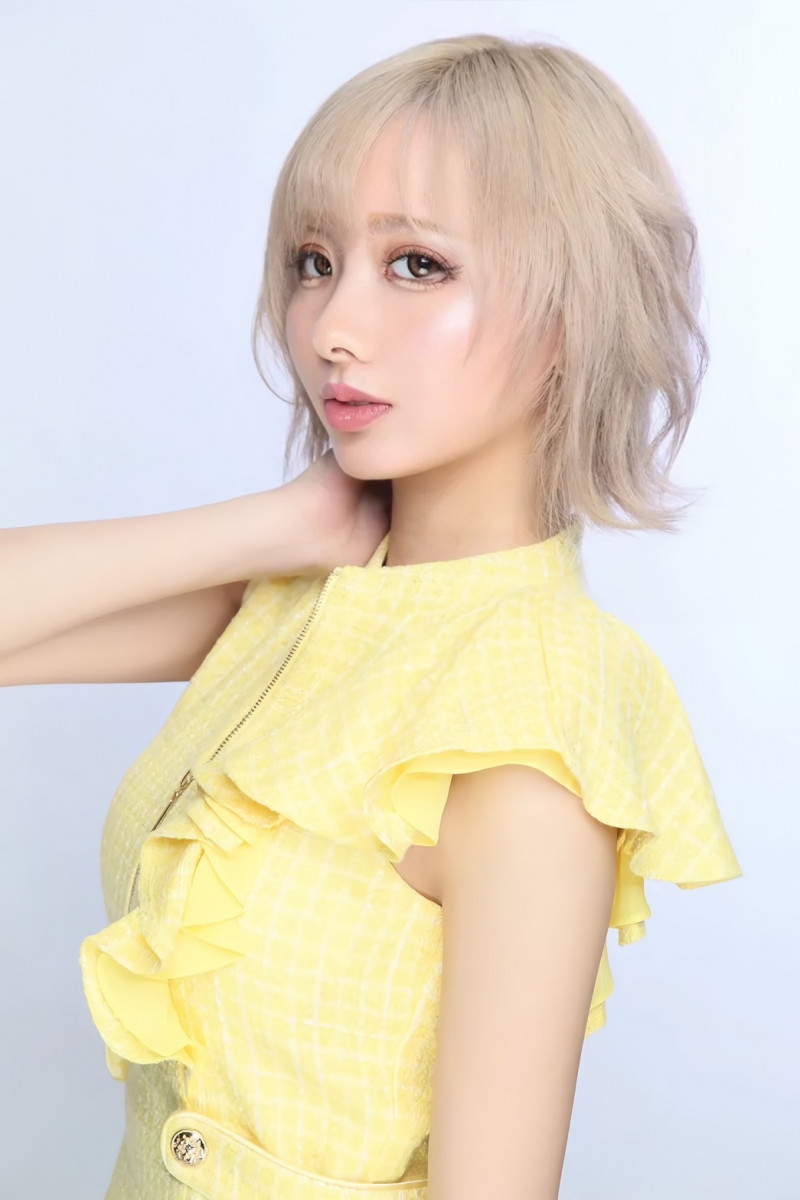 一条 葵