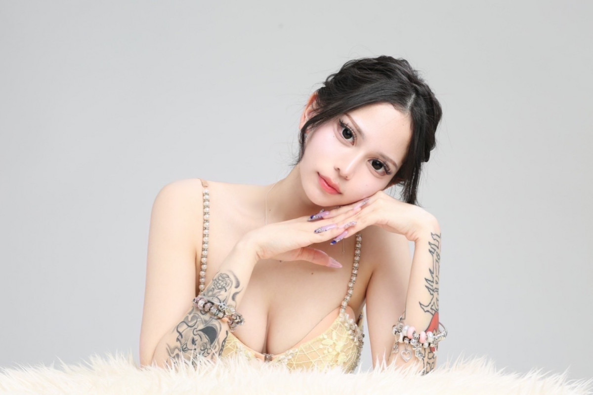 一条 葵