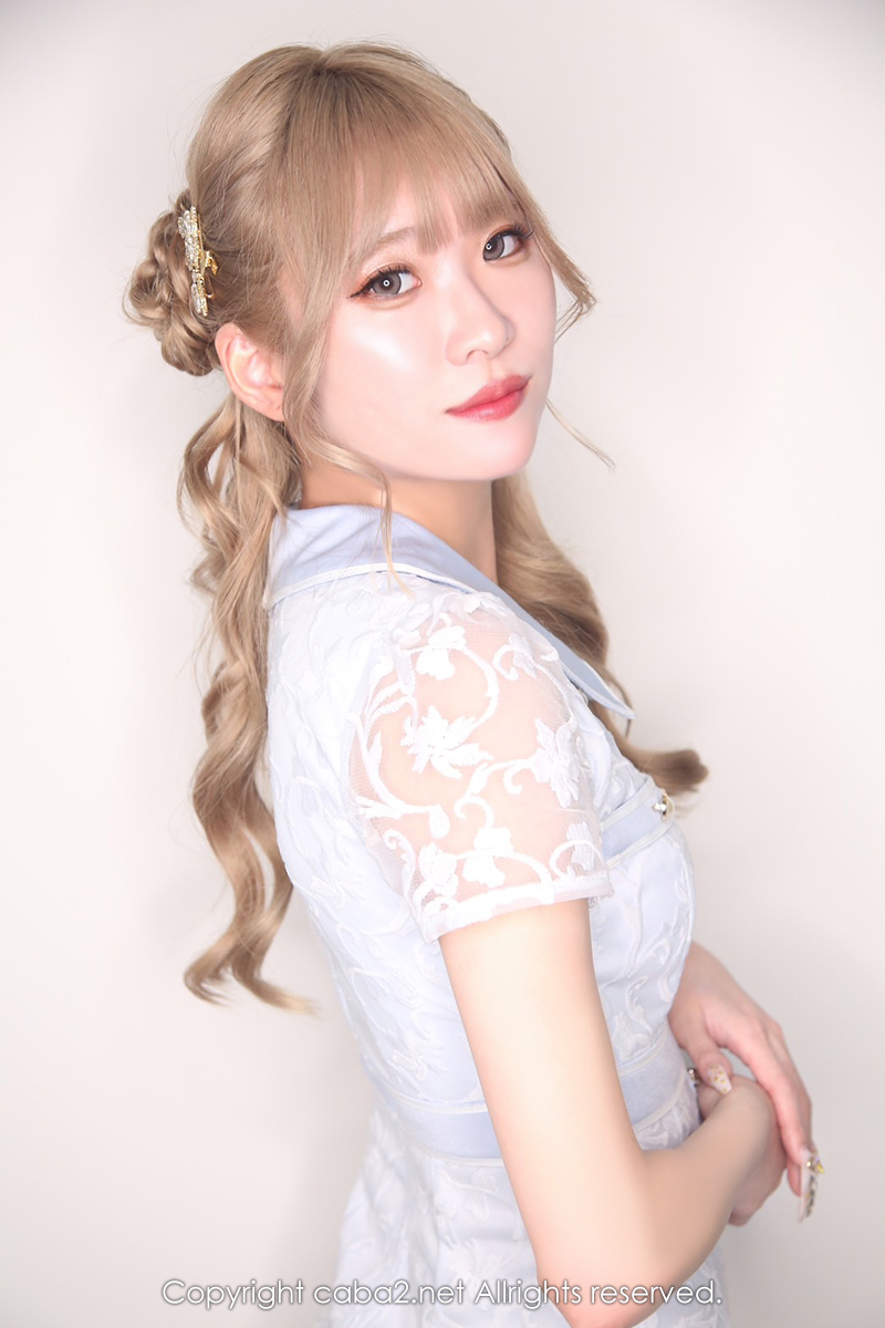 一条 葵