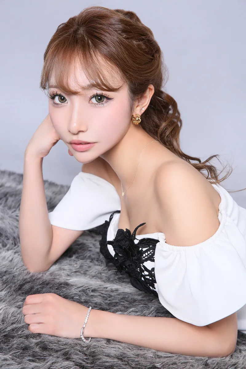 一条 葵