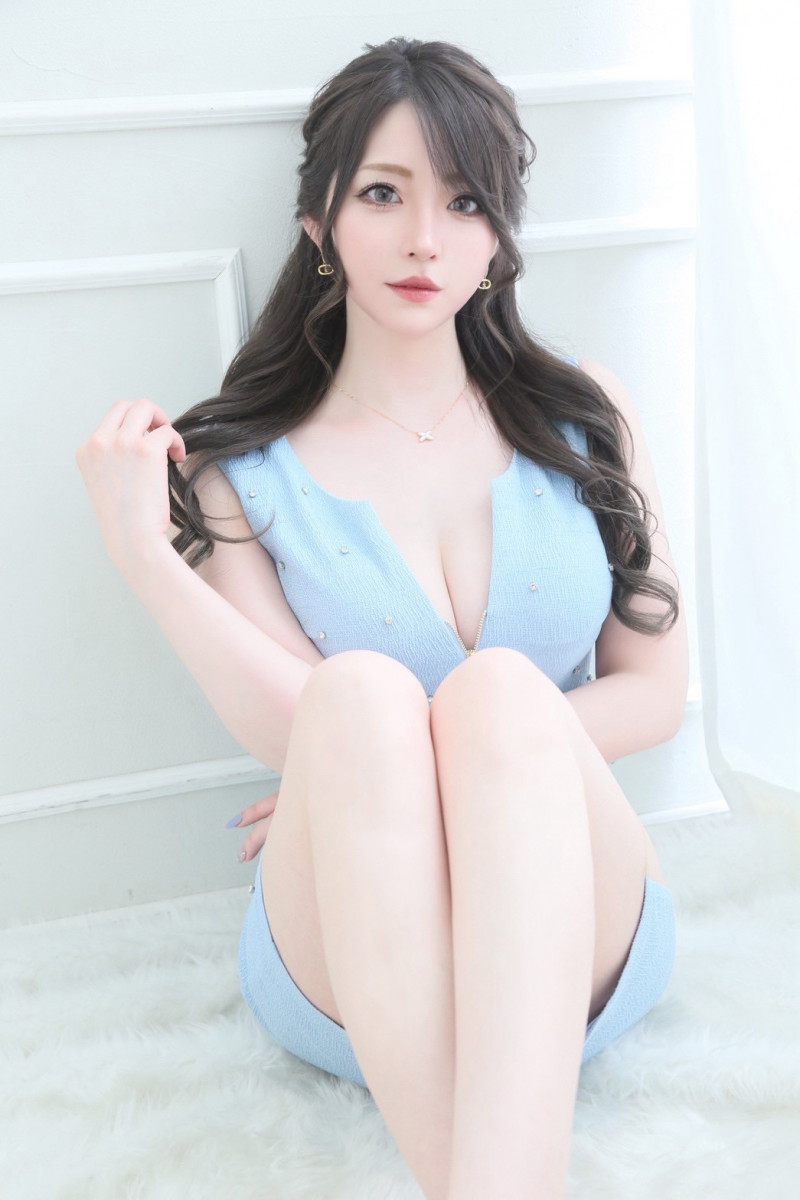 一条 葵