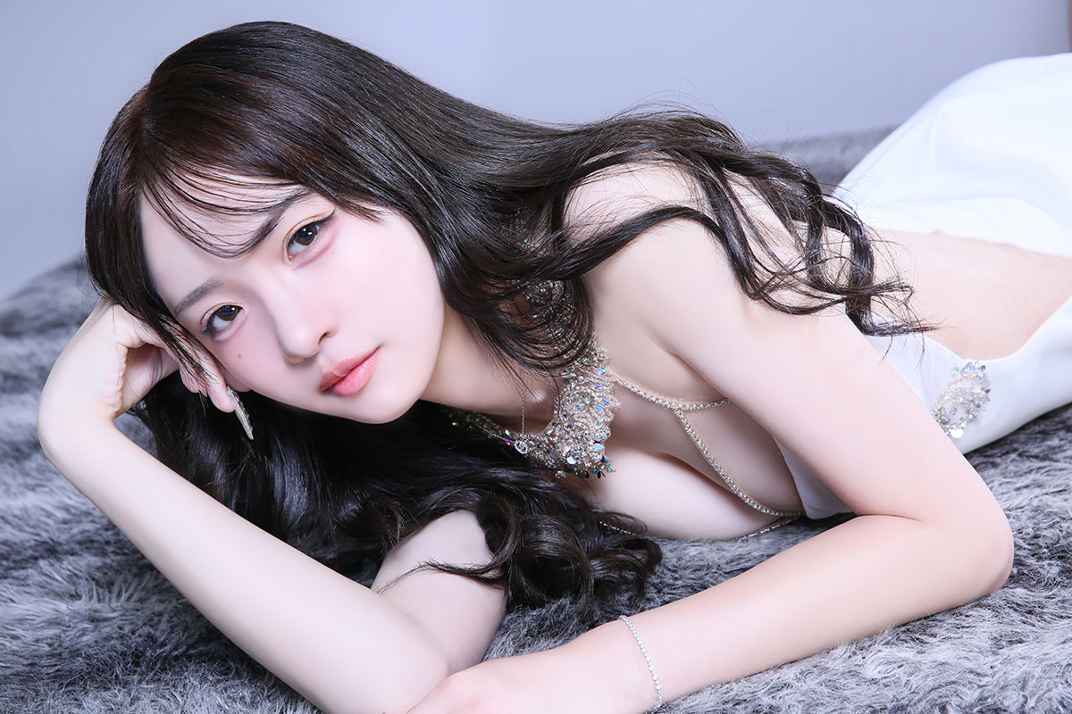 一条 葵
