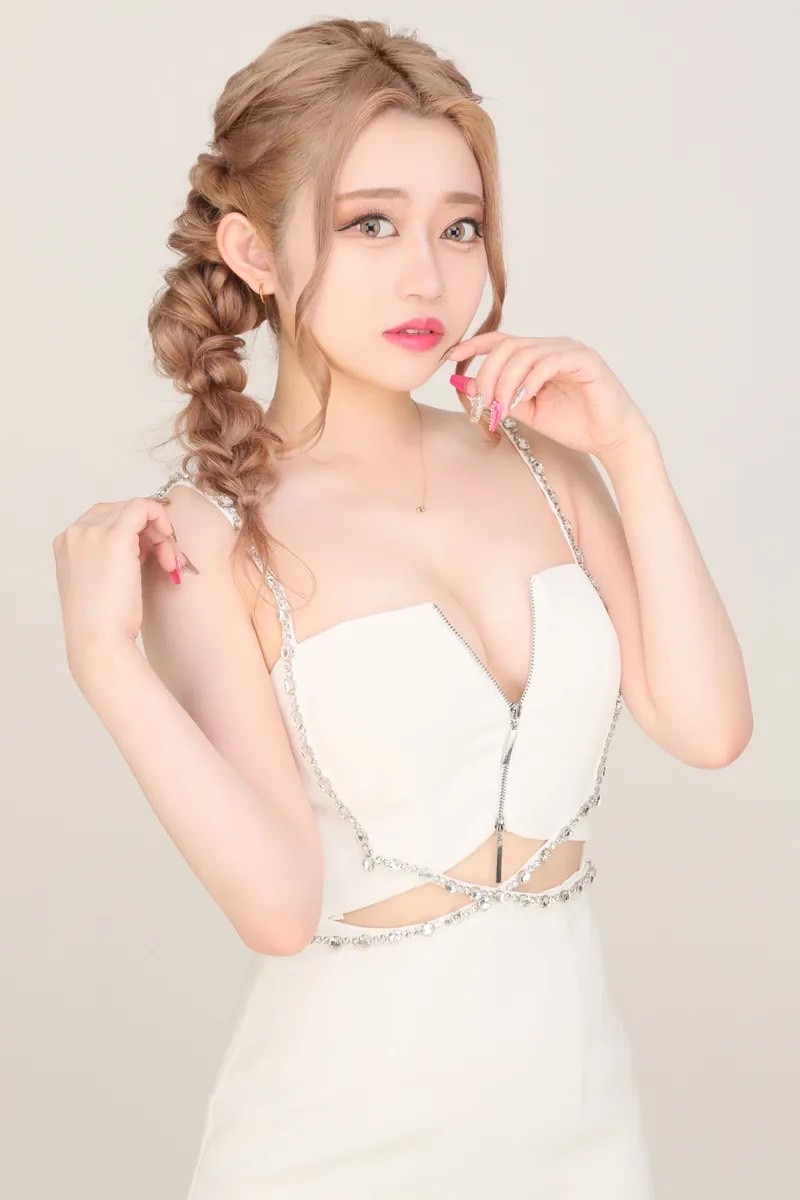 一条 葵
