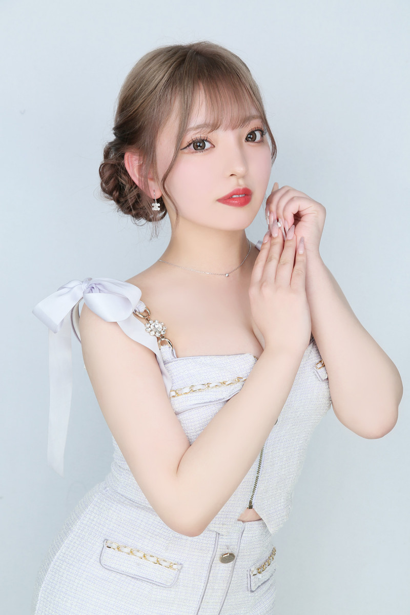 一条 葵