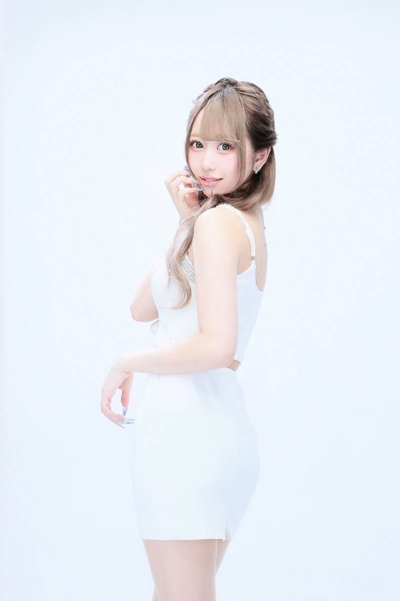 一条 葵