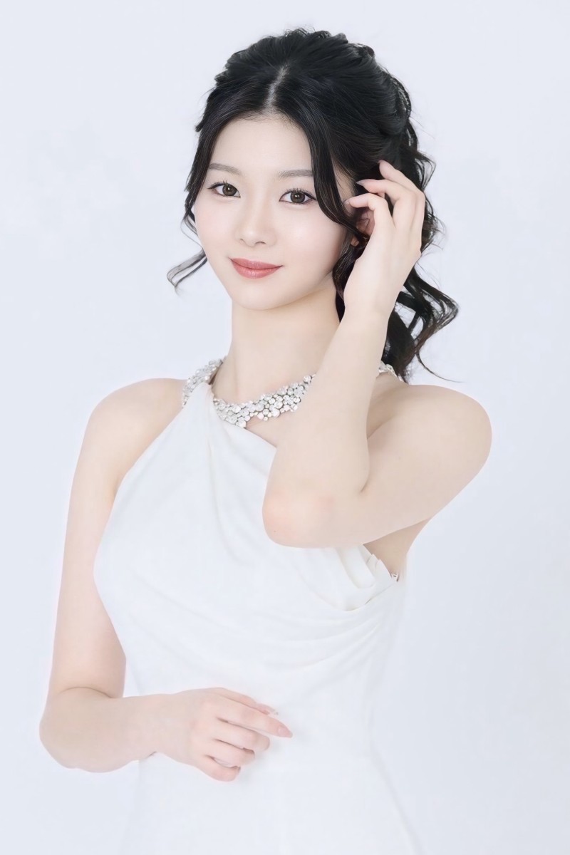 一条 葵