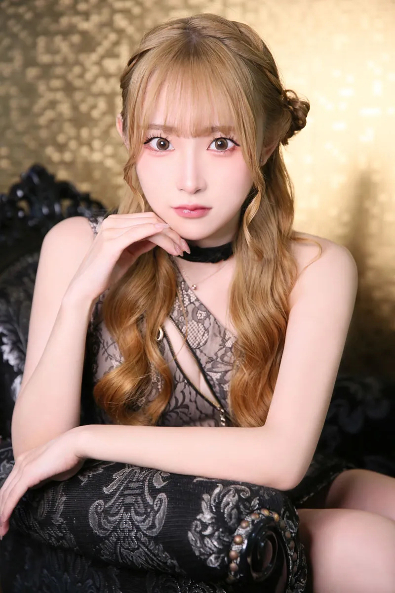 一条 葵