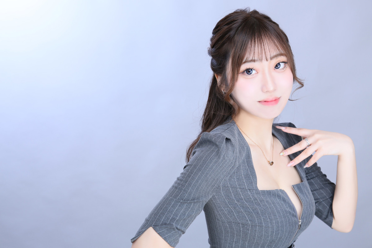 一条 葵