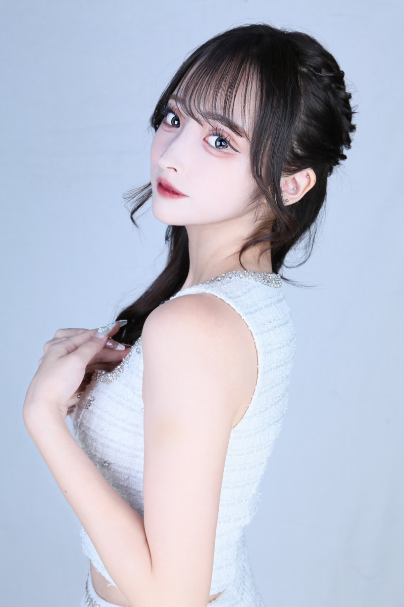 一条 葵
