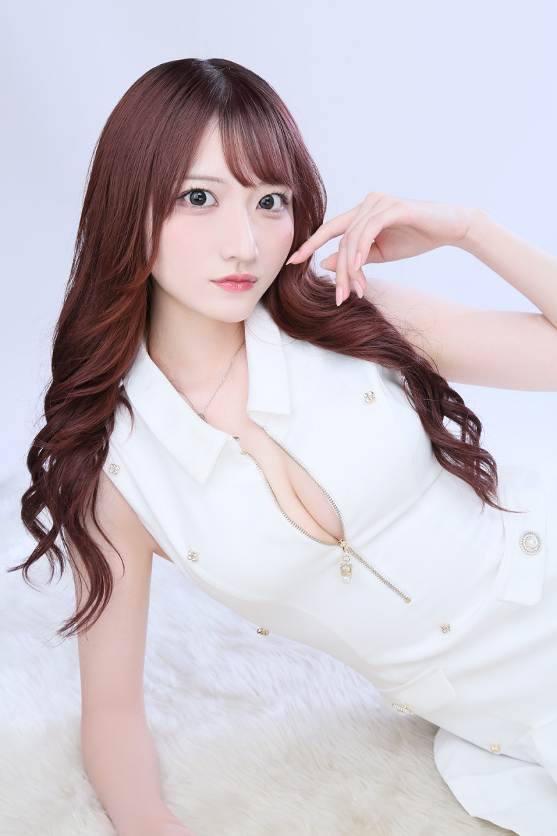 みな