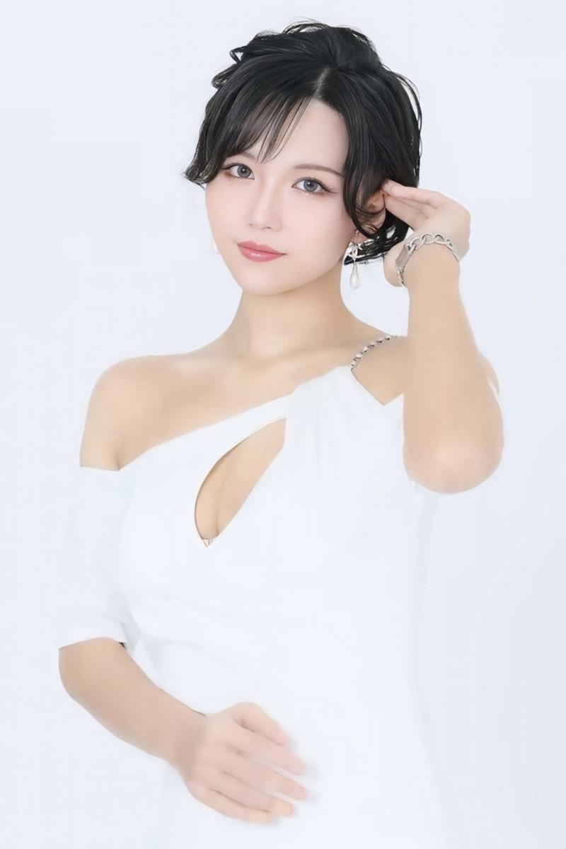 一条 葵