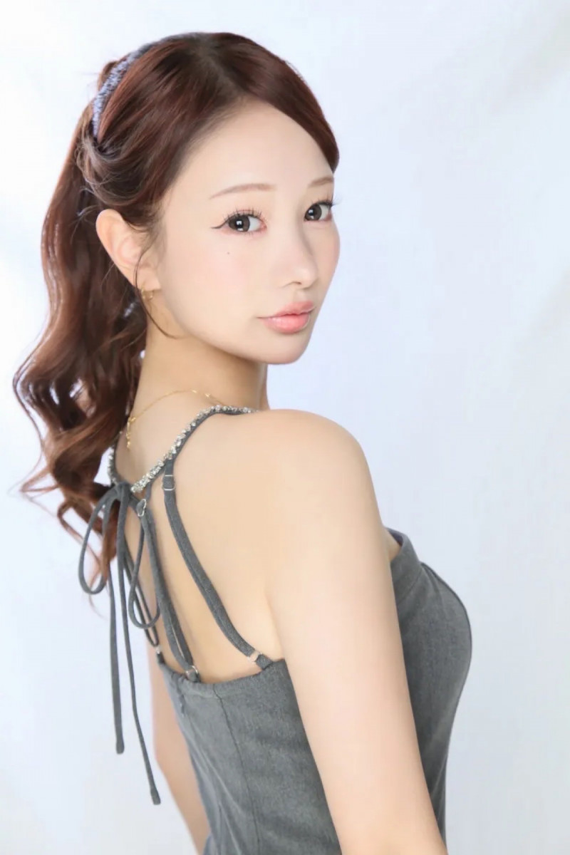 一条 葵