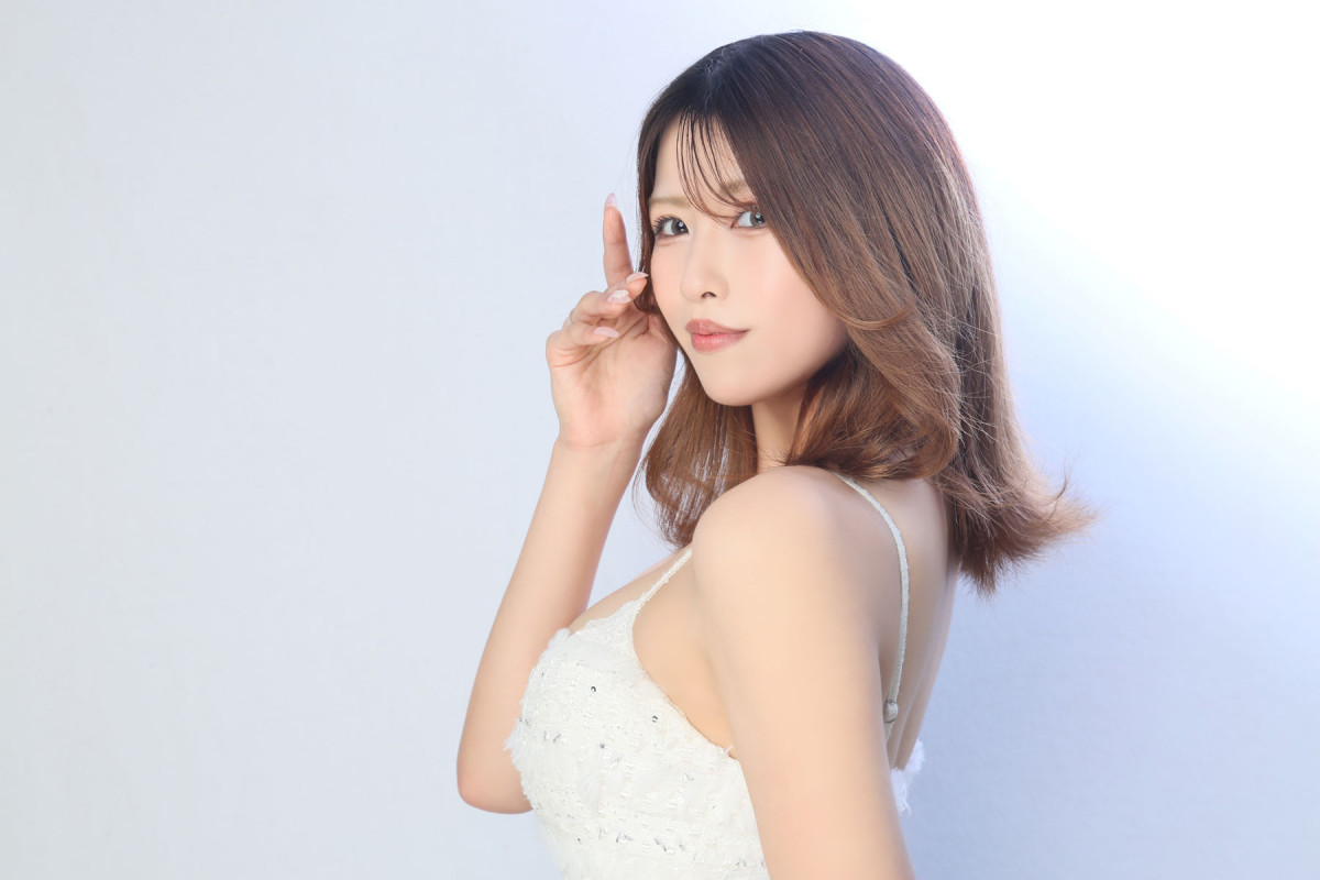 麗